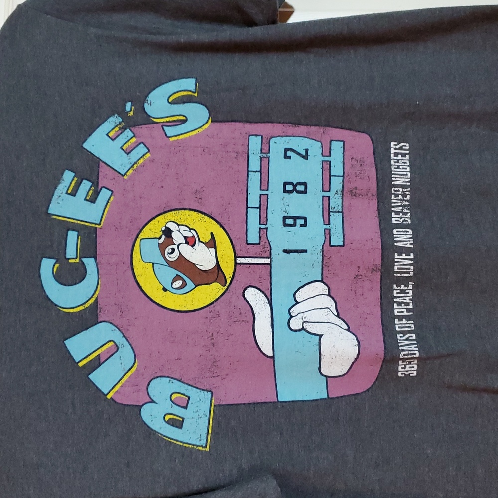 Buc-ee's Dark Gray Tee Shirt Small